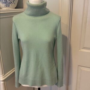 Aqua cashmere Turtleneck Sweater